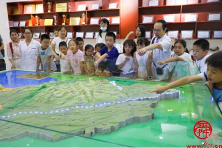 СҩͯҽĻ ˴ϼְҵѧԺչʵ